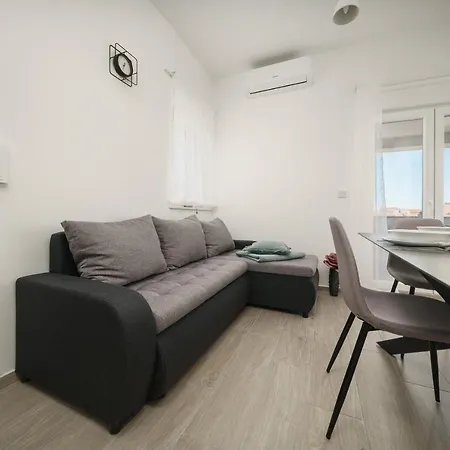 Stefanio Ii Apartment