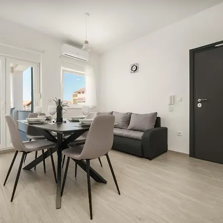 Apartment Stefanio Ii