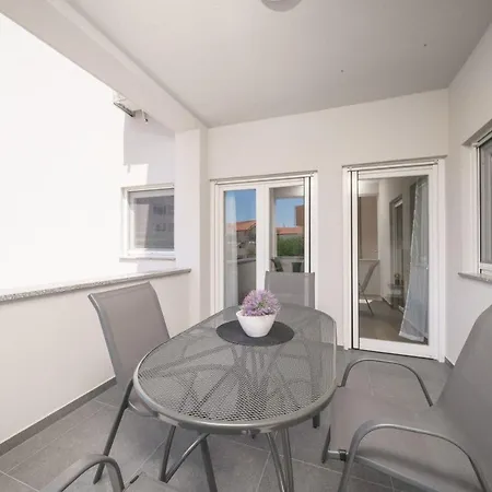 Stefanio Ii Apartment Vodice