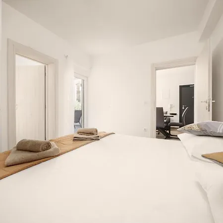 Stefanio Ii Apartment *